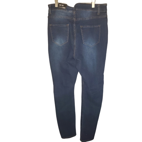 Fashion Nova Olivia Rose Skinny Jeans 